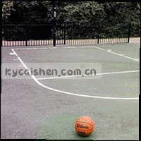 财神手持金币，背景游戏场景，手绘插画风格